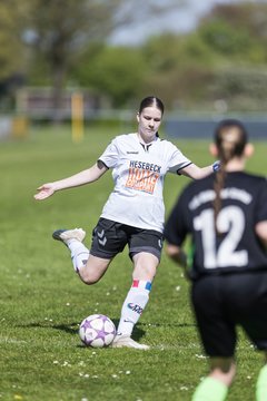 Bild 18 - wBJ SV Henstedt Ulzburg - FSG Oldendorf Itzehoe : Ergebnis: 6:3